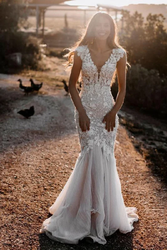 Sweetheart Backless Long Mermaid Wedding Dress with Tulle Lace Strapless Bridal Dress