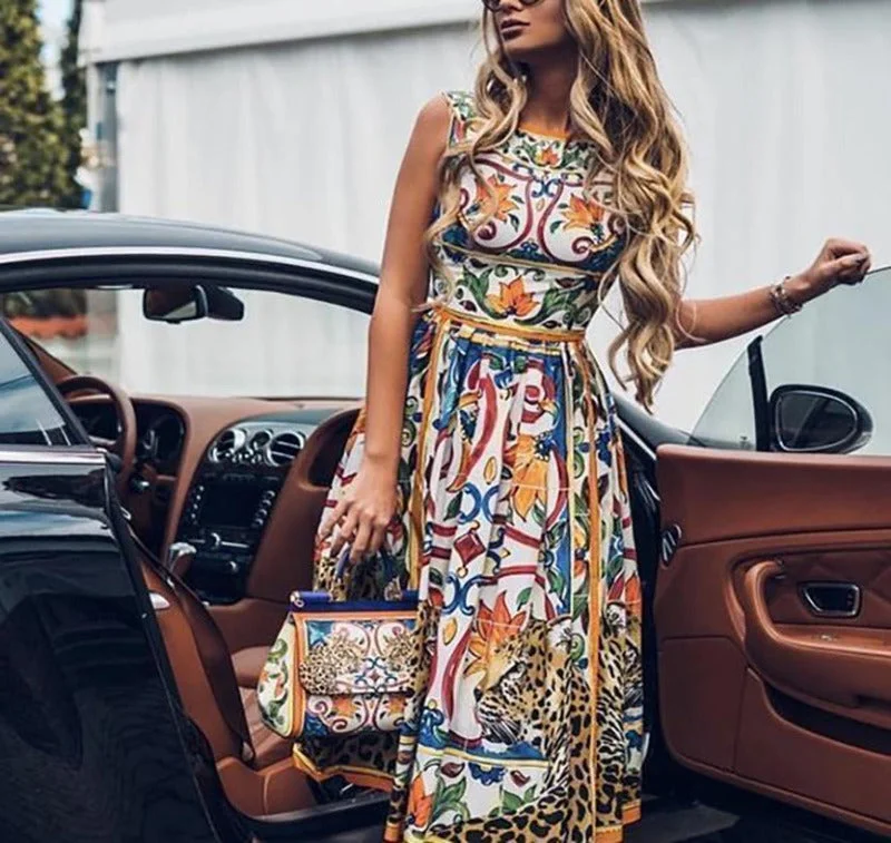 Sleeveless midi retro print dress Boohoo midi dresses